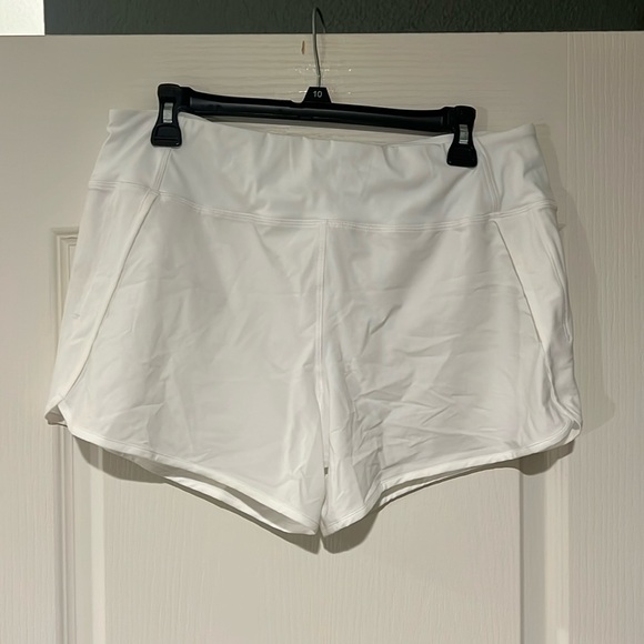 CRZ yoga shorts 4in - Picture 1 of 2